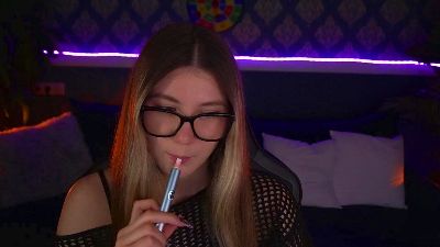 Lissaa_Moon live cam on Cam4