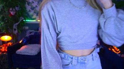 Lissaa_Moon live cam on Cam4