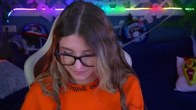 Lissaa_Moon live cam on Cam4