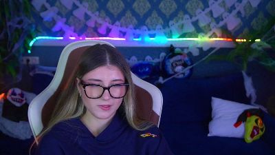 Lissaa_Moon live cam on Cam4