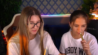Lissaa_Moon live cam on Cam4