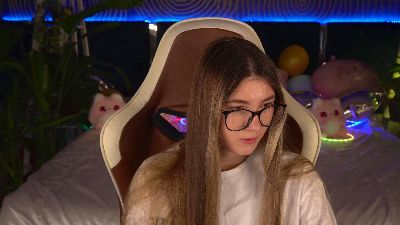 Lissaa_Moon live cam on Cam4