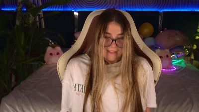 Lissaa_Moon live cam on Cam4