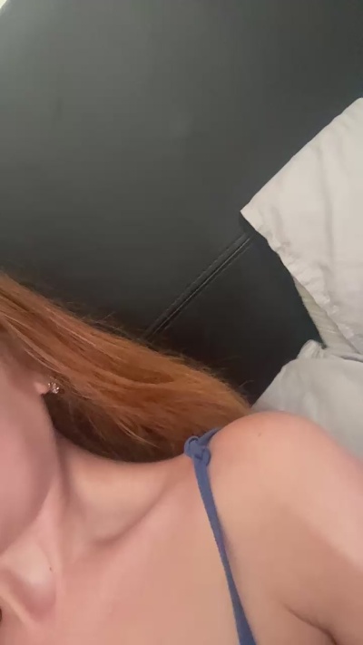 LittleBabe_XO live cam on Cam4