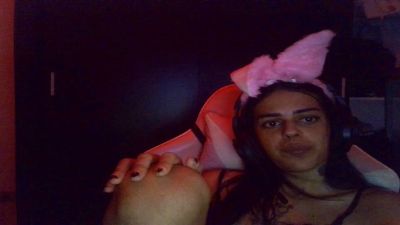 LittleBunnysz live cam on Cam4