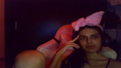 LittleBunnysz live cam on Cam4