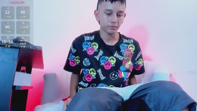 LittleJordi live cam on Cam4