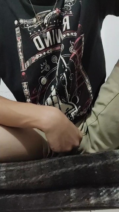 LittleMXBoy live cam on Cam4