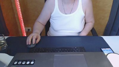 Profile and Statistics for LittlePhoenix on Cam4