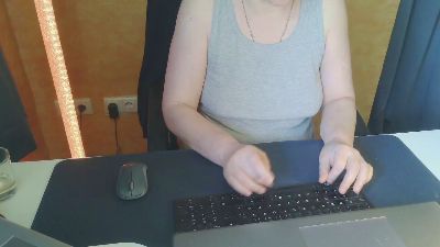 LittlePhoenix live cam on Cam4