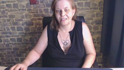 LittlePhoenix live cam on Cam4