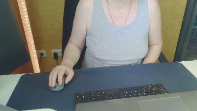LittlePhoenix live cam on Cam4