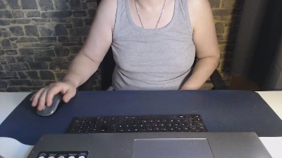 LittlePhoenix live cam on Cam4