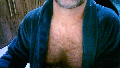 Little_Bear46 live cam on Cam4