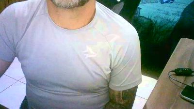 Little_Bear46 live cam on Cam4