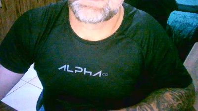 Little_Bear46 live cam on Cam4