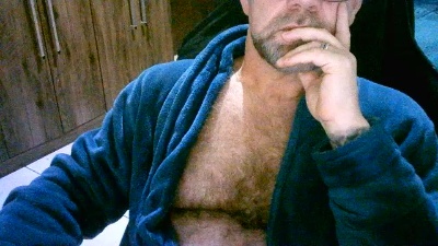 Little_Bear46 live cam on Cam4