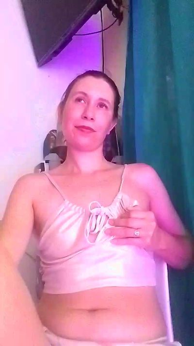 Little_Eva live cam on Cam4