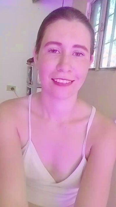 Little_Eva live cam on Cam4