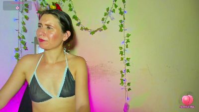 Little_Eva live cam on Cam4