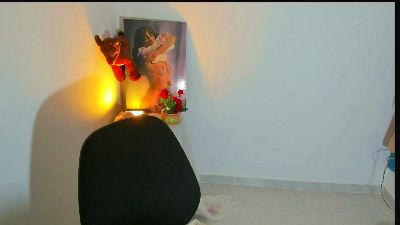Little_Eva live cam on Cam4