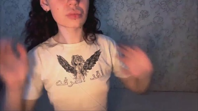 LiviaWinget live cam on Cam4