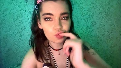 LiviaWinget live cam on Cam4