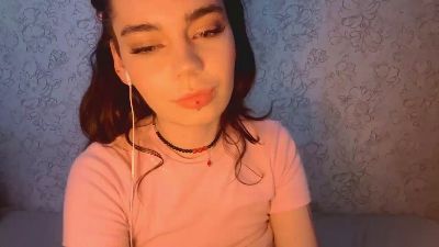 LiviaWinget live cam on Cam4