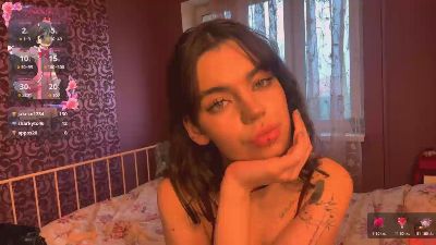 LiviaWinget live cam on Cam4