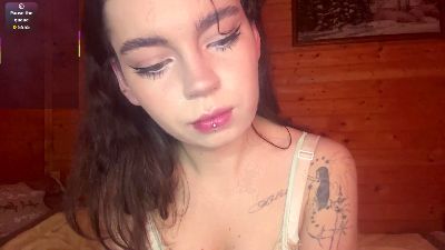 LiviaWinget live cam on Cam4