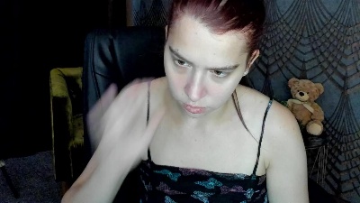 Livia_Shy live cam on Cam4