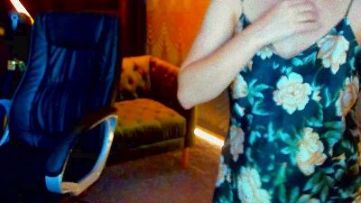 Livia_Shy live cam on Cam4