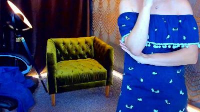 Livia_Shy live cam on Cam4