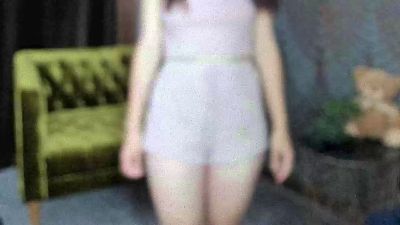 Livia_Shy live cam on Cam4