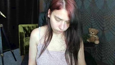 Livia_Shy live cam on Cam4