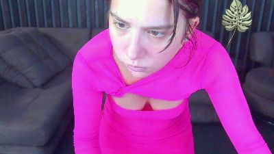 Livia_Shy live cam on Cam4
