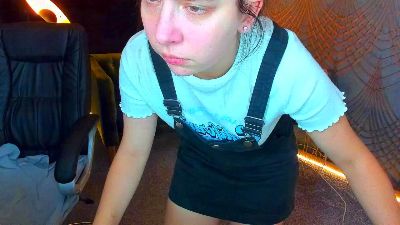 Livia_Shy live cam on Cam4