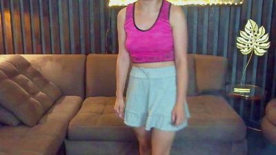 Livia_Shy live cam on Cam4