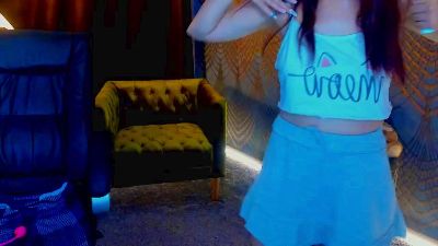 Livia_Shy live cam on Cam4
