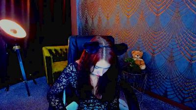 Livia_Shy live cam on Cam4