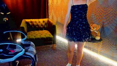 Livia_Shy live cam on Cam4