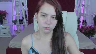 Livia_Shy live cam on Cam4