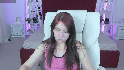 Livia_Shy live cam on Cam4