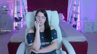 Livia_Shy live cam on Cam4