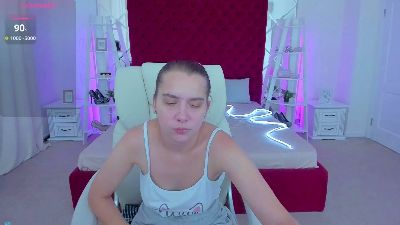 Livia_Shy live cam on Cam4