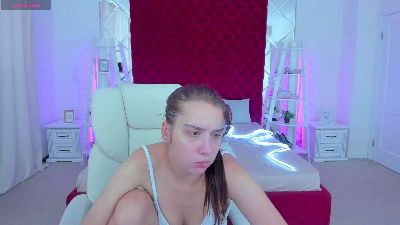 Livia_Shy live cam on Cam4