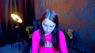 Livia_Shy live cam on Cam4