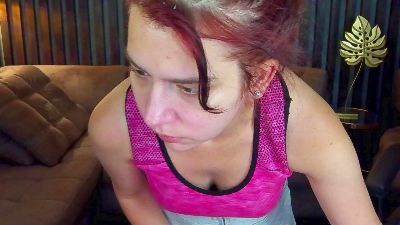 Livia_Shy live cam on Cam4
