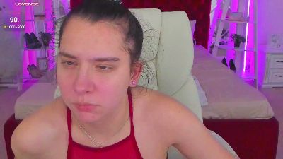 Livia_Shy live cam on Cam4
