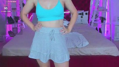 Livia_Shy live cam on Cam4